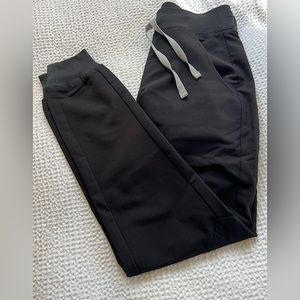 FIGS Zamora Jogger Scrub Pants - Petite xxs